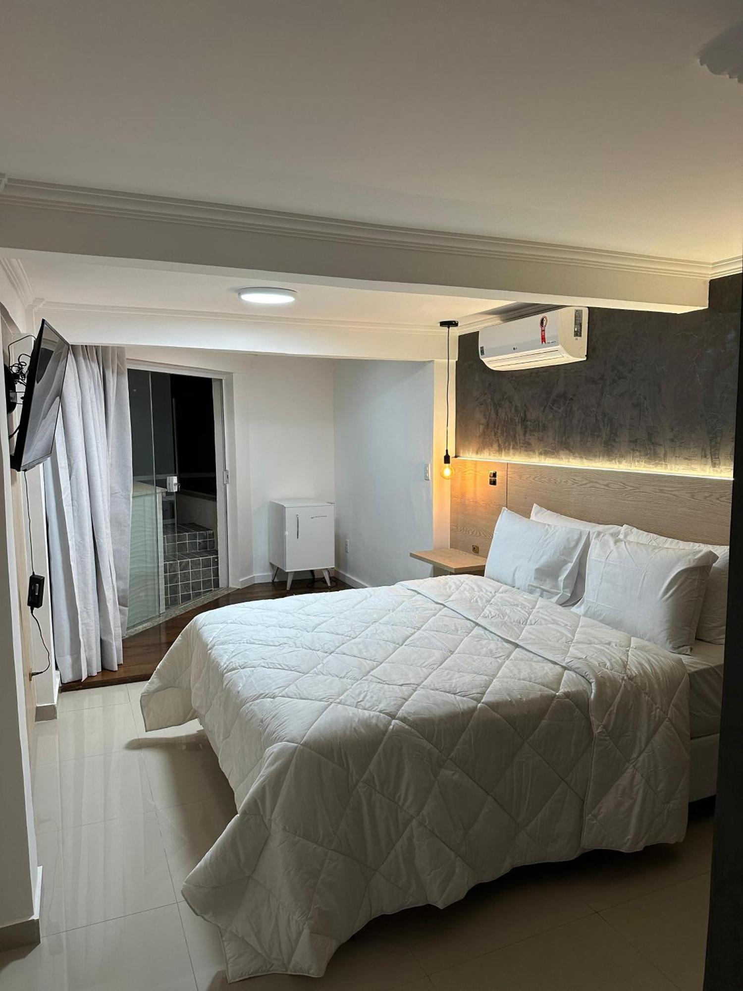 Pousada Atalaia Boutique Fr Арраял-ду-Кабу Экстерьер фото